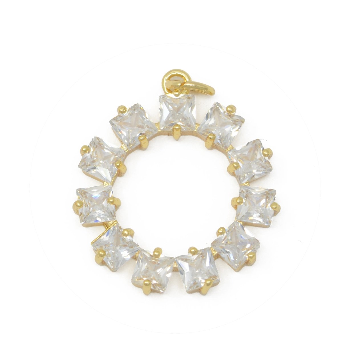 18K Gold Filled Wreath Crystal Round Charm M-385