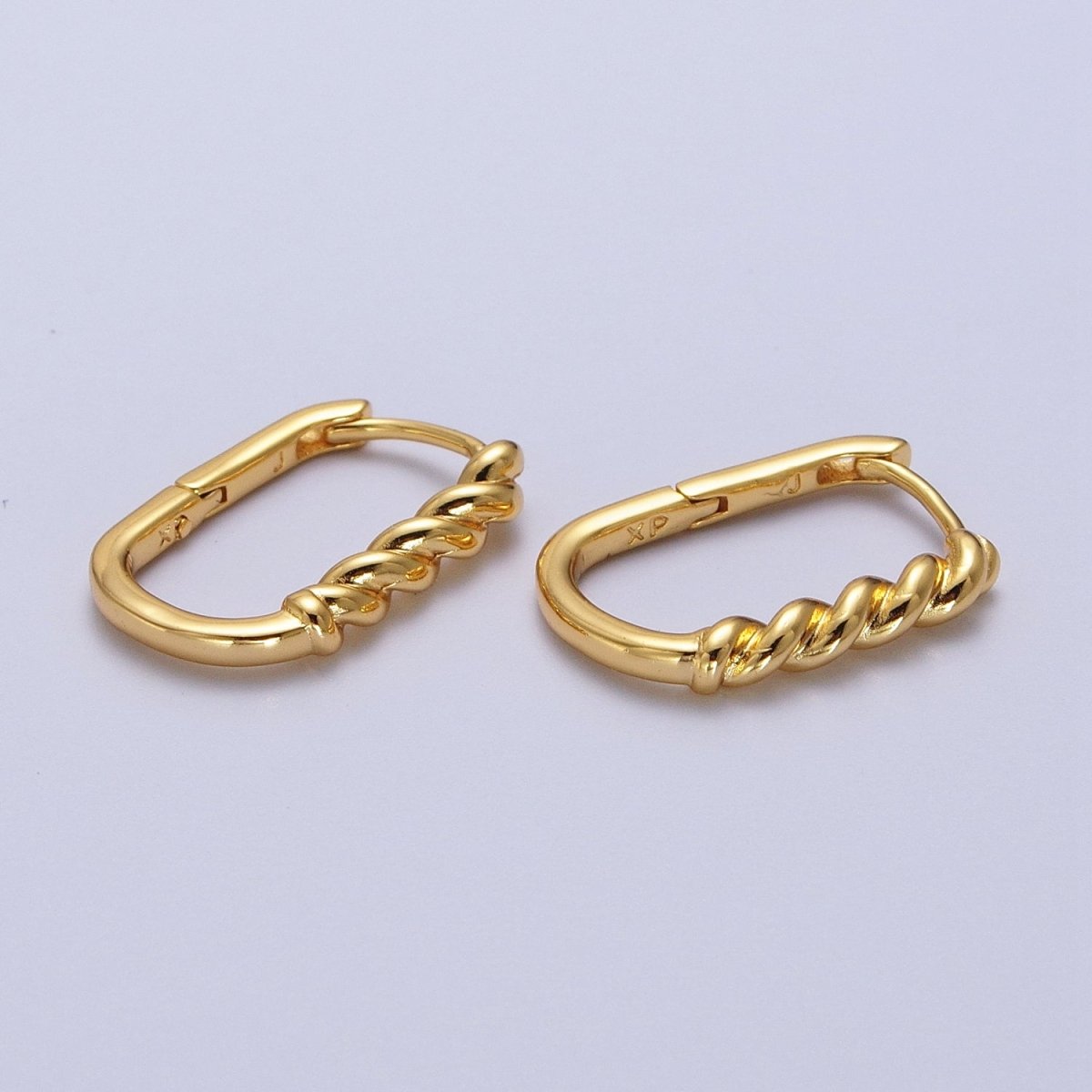 19mm Twisted Rope U-Shaped Oblong Gold Hoop Earrings | AB031