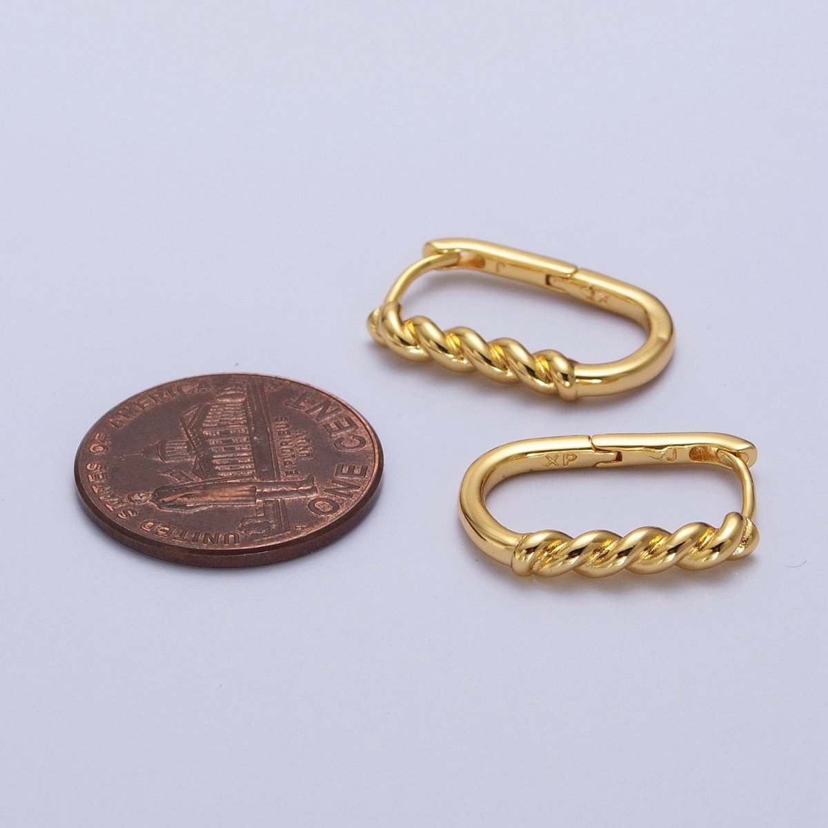 19mm Twisted Rope U-Shaped Oblong Gold Hoop Earrings | AB031