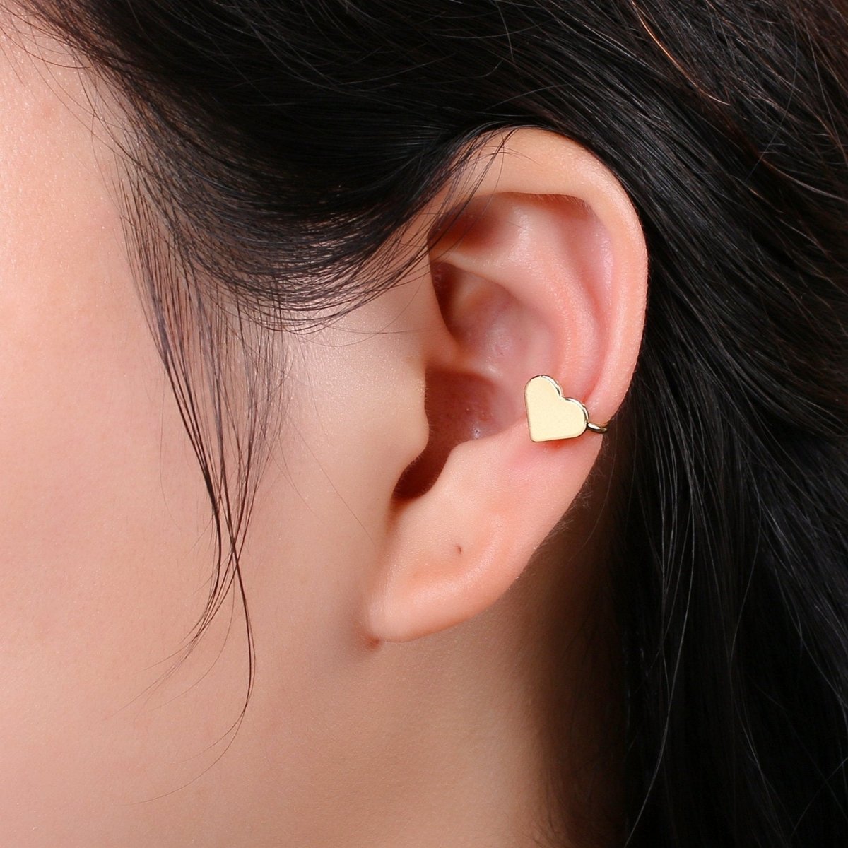 1x Left Gold Ear cuff, No piercing ear cuff, Fake piercing, Ear cuff, Helix no piercing hoop, heart ear cuff, Love earring, ear cuff, AI-137
