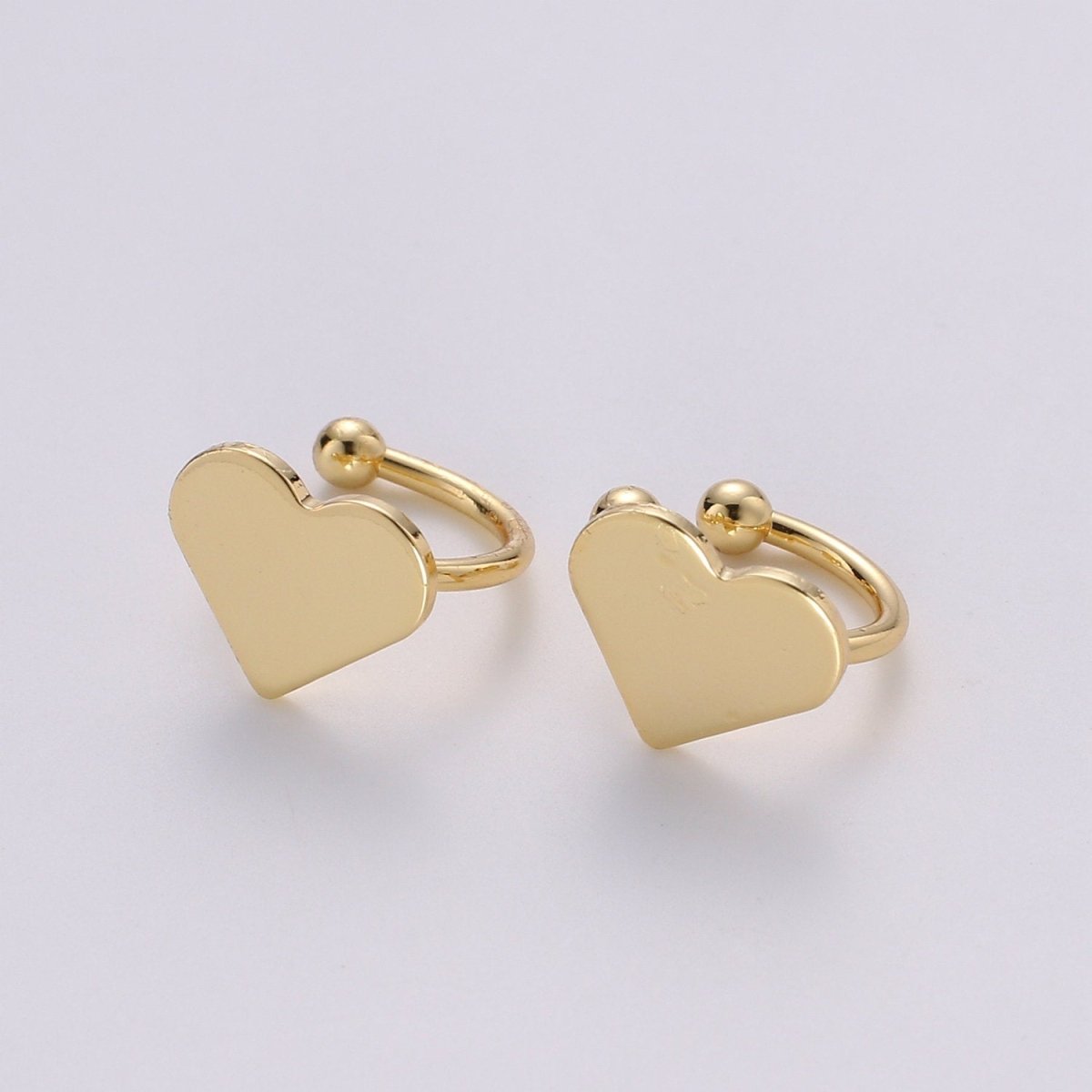 1x Left Gold Ear cuff, No piercing ear cuff, Fake piercing, Ear cuff, Helix no piercing hoop, heart ear cuff, Love earring, ear cuff, AI-137