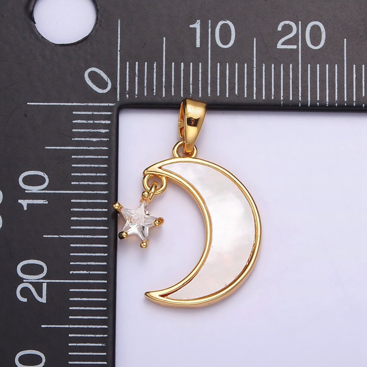 24K Gold Filed Celestial Crescent Moon Shell Pearl Star CZ Pendant | AA587