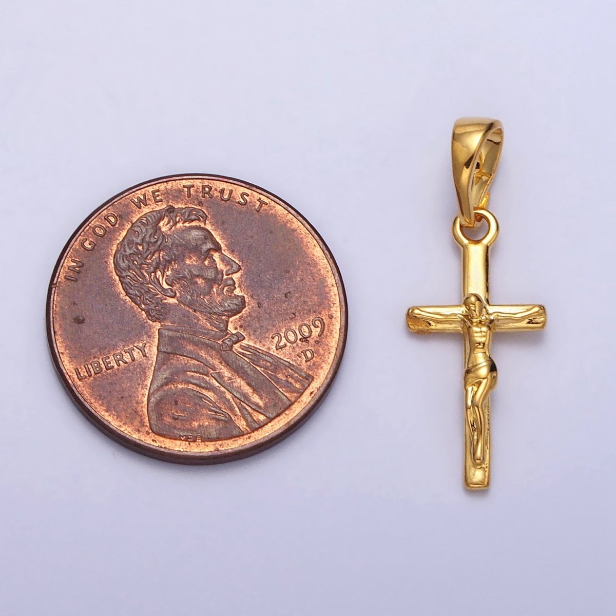 24k Gold Filled Cross Pendant Crucifix Charm Jesus on the Cross AA-021