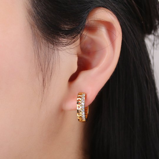 24K Gold Filled CZ Heart Hoop Earrings, Micro Pave Cartilage Huggie Hoop Earrings, Lever back Earrings, Hypoallergenic Q-503