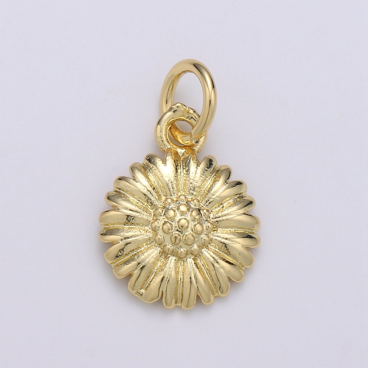24K Gold Filled Daisy Flower Charm D-919