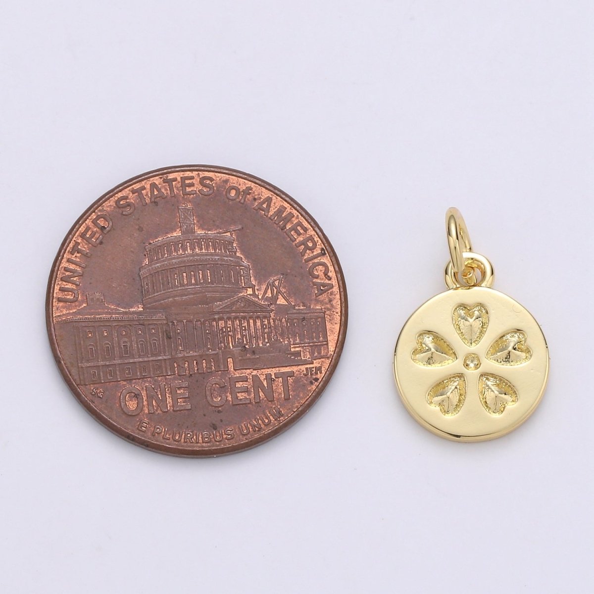 24K Gold Filled Five Leaf Clover Coin Charm D-918