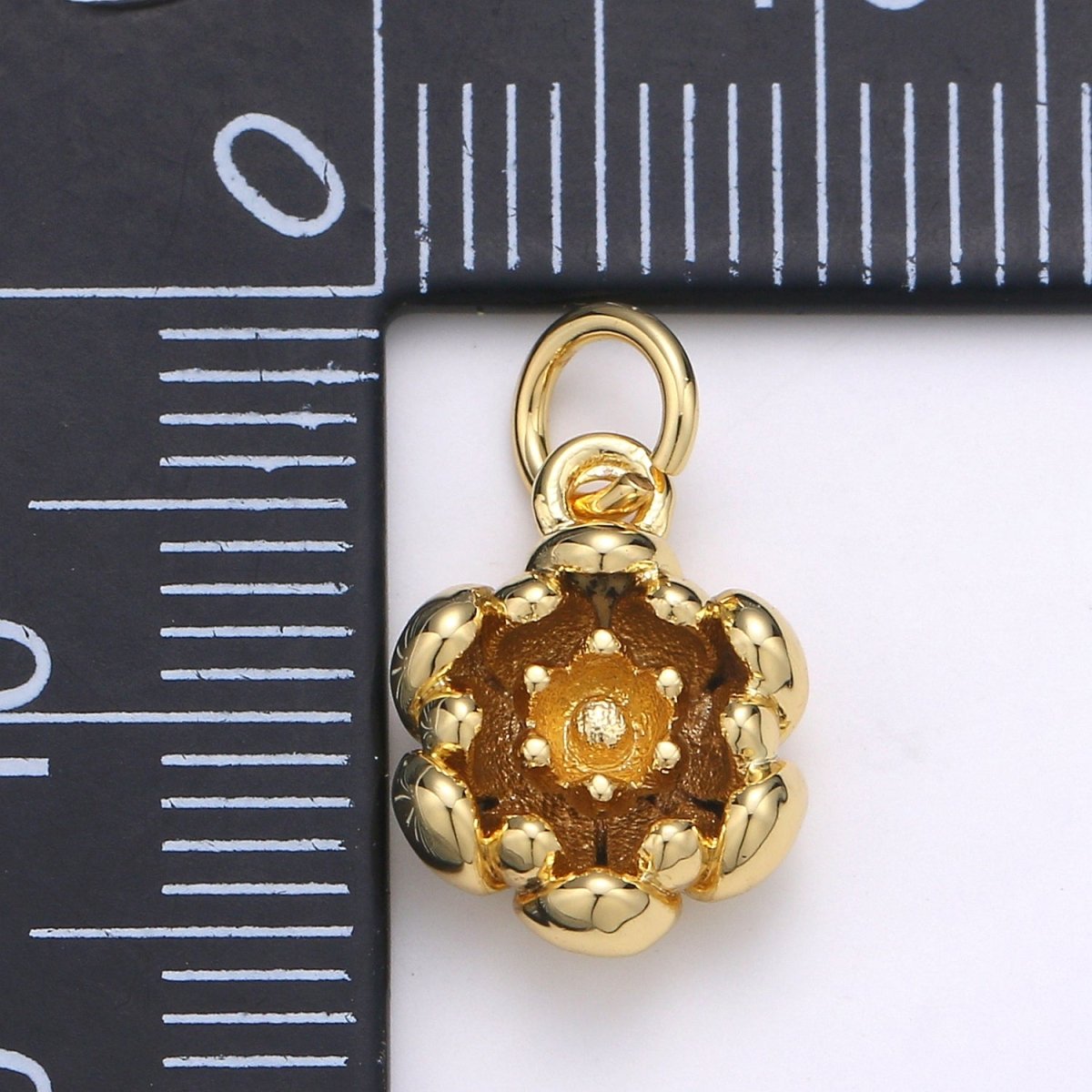 24K Gold Filled Flower Charm  E-073