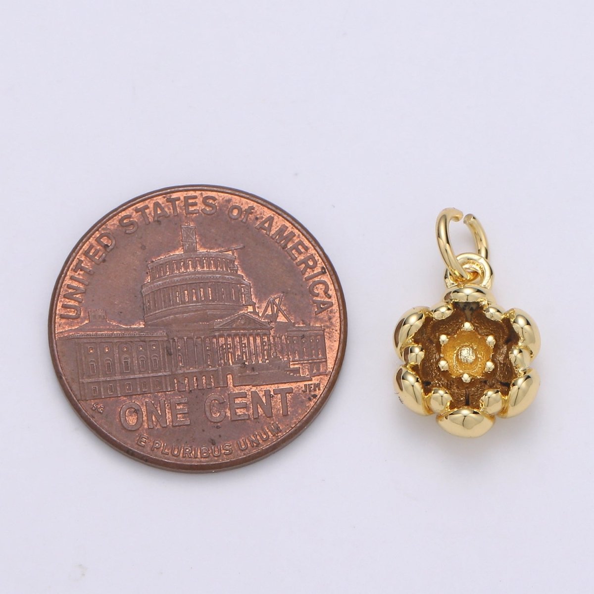 24K Gold Filled Flower Charm  E-073
