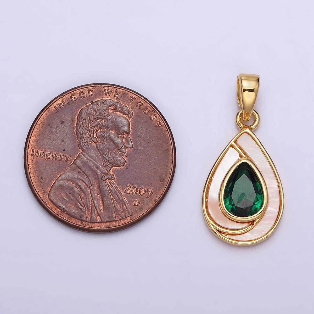 24K Gold Filled Green Teardrop CZ Shell Pearl Lined Pendant | AA579