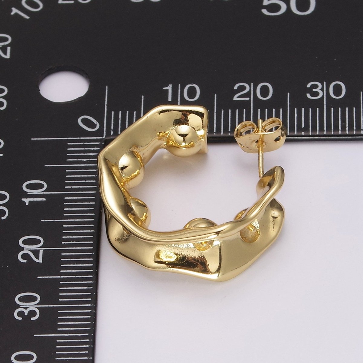 24K Gold Filled Hammered C Shape Earring | T-229