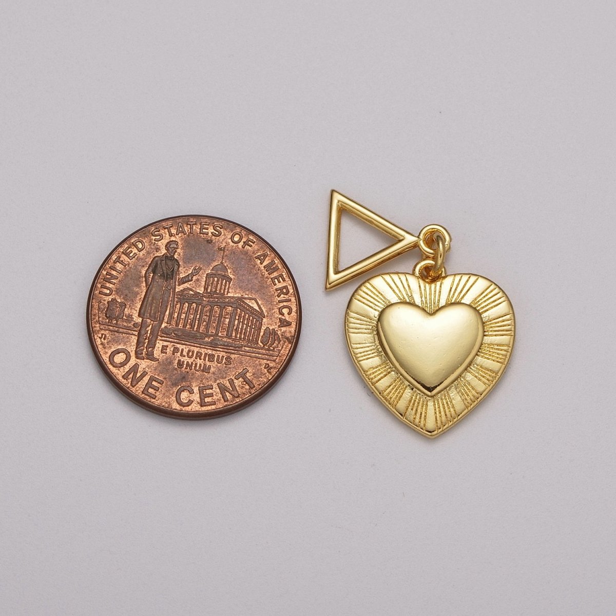 24K Gold Filled Heart Charm Sun Ray Love Pendant for Necklace Bracelet Component | M-889