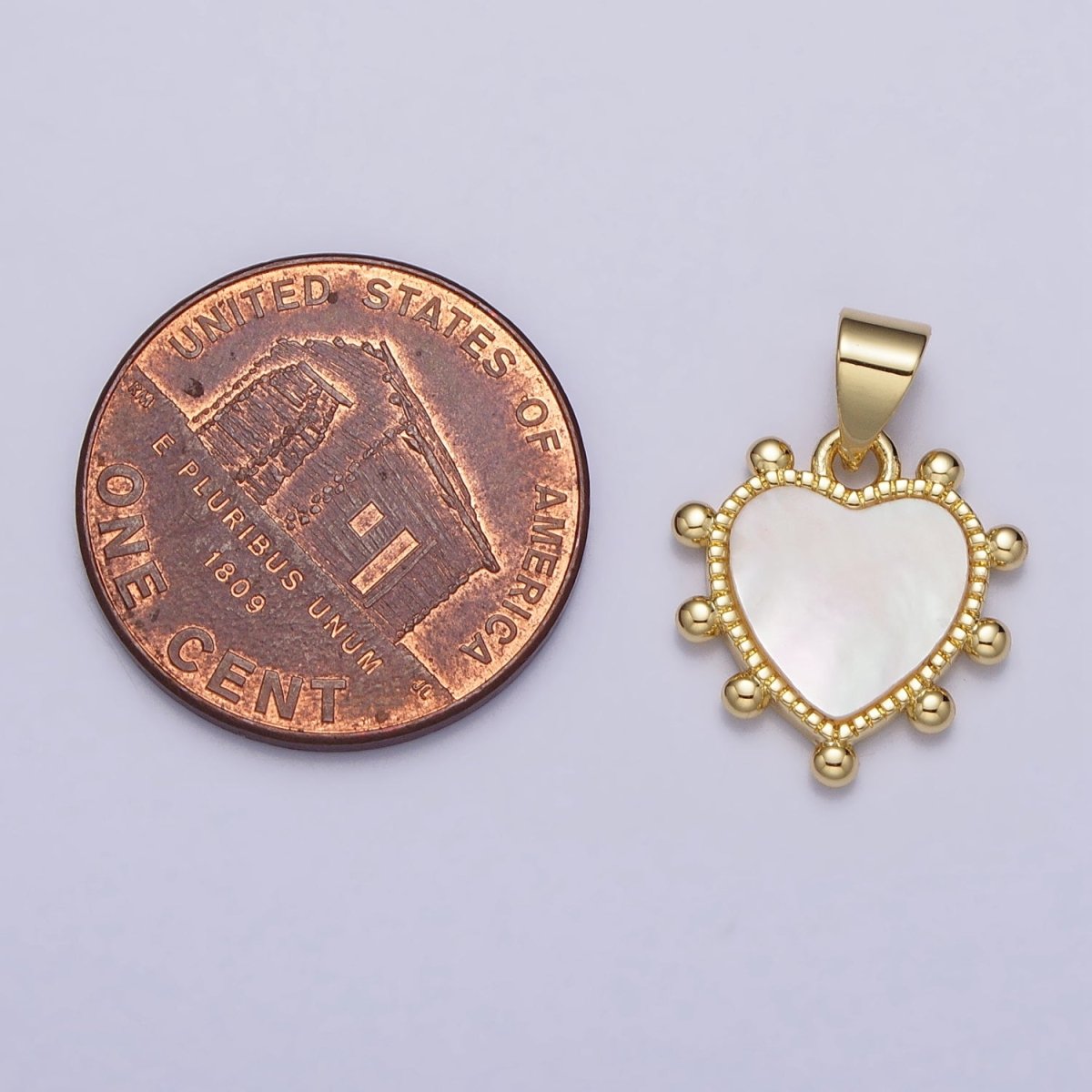 24K Gold Filled Heart Shell Pearl Round Bead Dotted Outline Pendant | AA-025