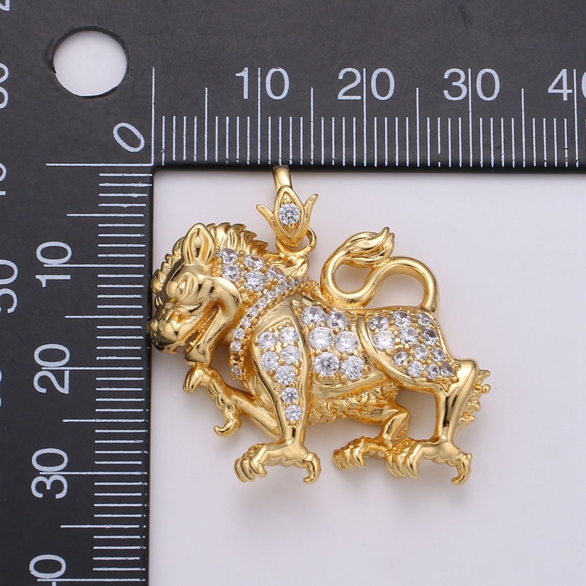 24K Gold Filled Lion Charm Pixiu Pendant Necklace Chinese Lion Legend Charm for Statement Necklace J-123