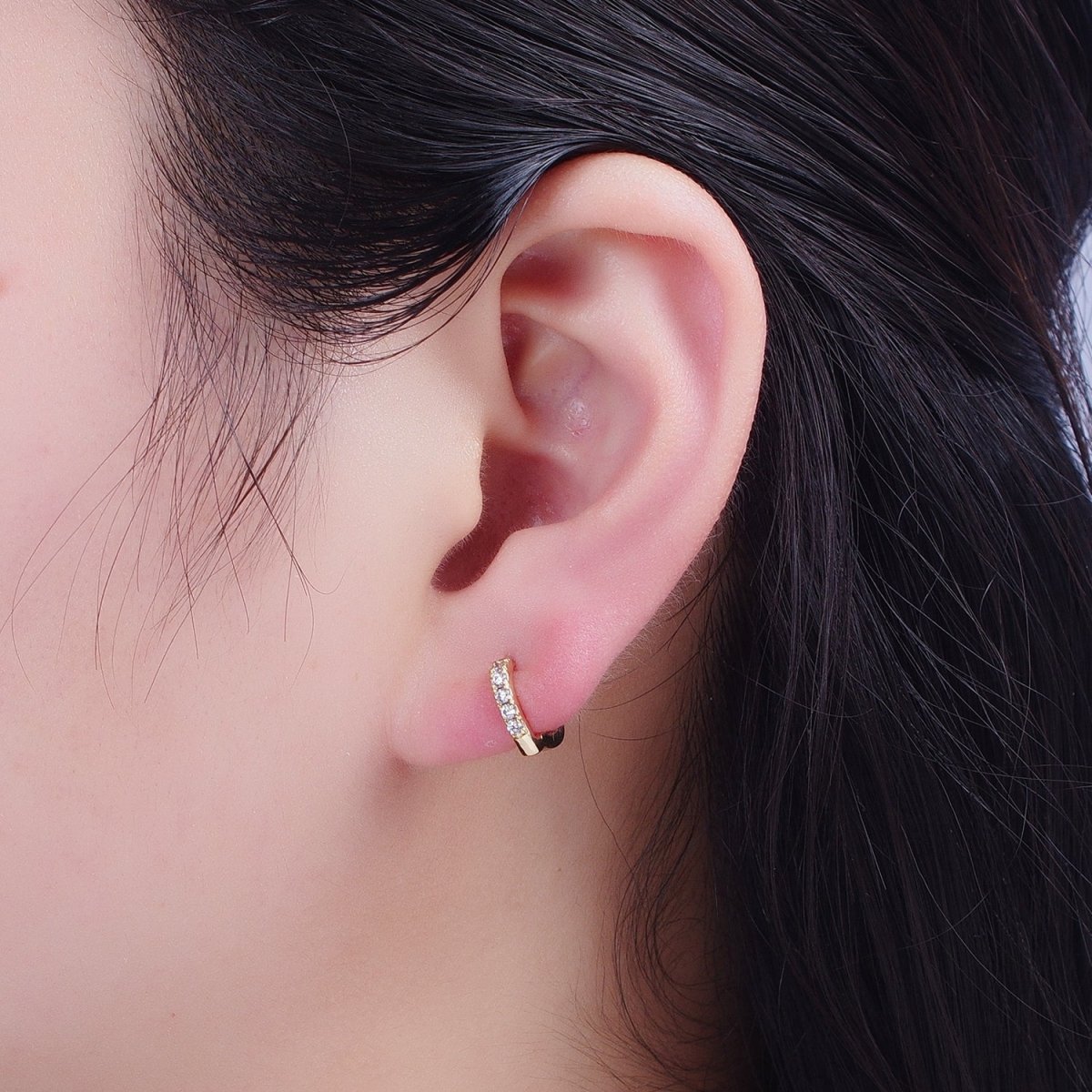 24K Gold Filled Micro Pave Cubic Zirconia Teardrop Triangle Huggie Hoop Earrings T-103