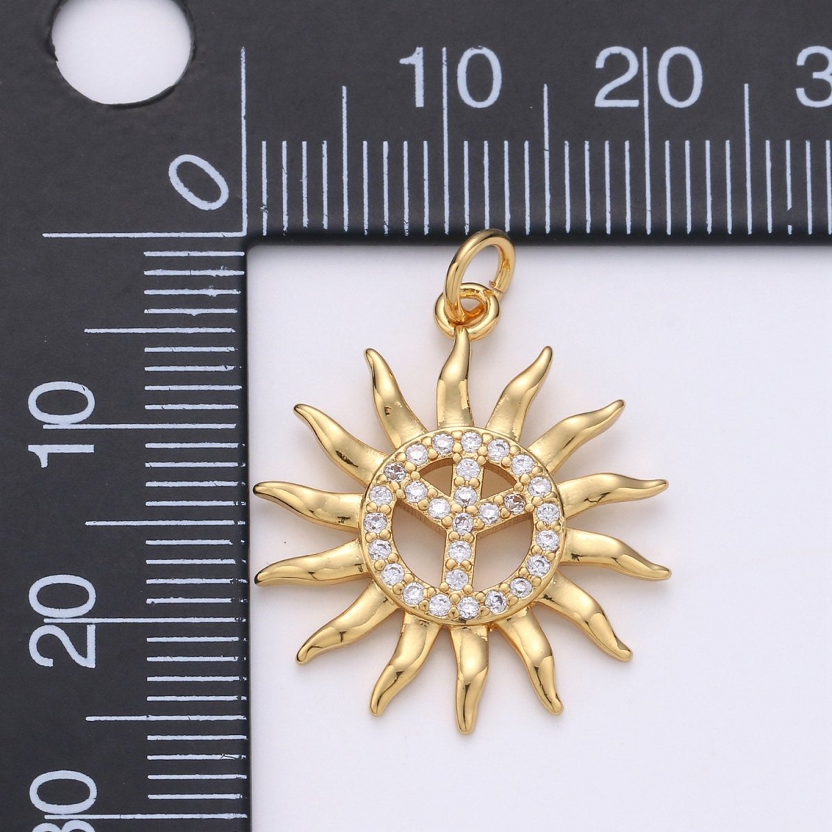 24k Gold Filled Micro Pave CZ Sun Burst Pendant Charm, Cubic Sun Micro Pave CZ Pendant Charm Celesial Jewelry For DIY Boho Jewelry D-611