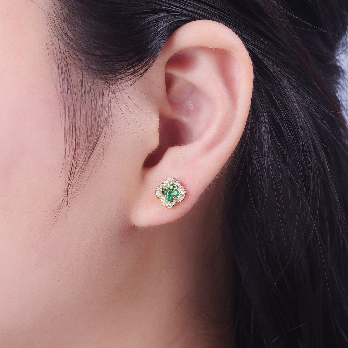 24K Gold Filled Micro Pave Green & Clear Cubic Zirconia Lucky Clover Leaf Stud Earrings | AD-512