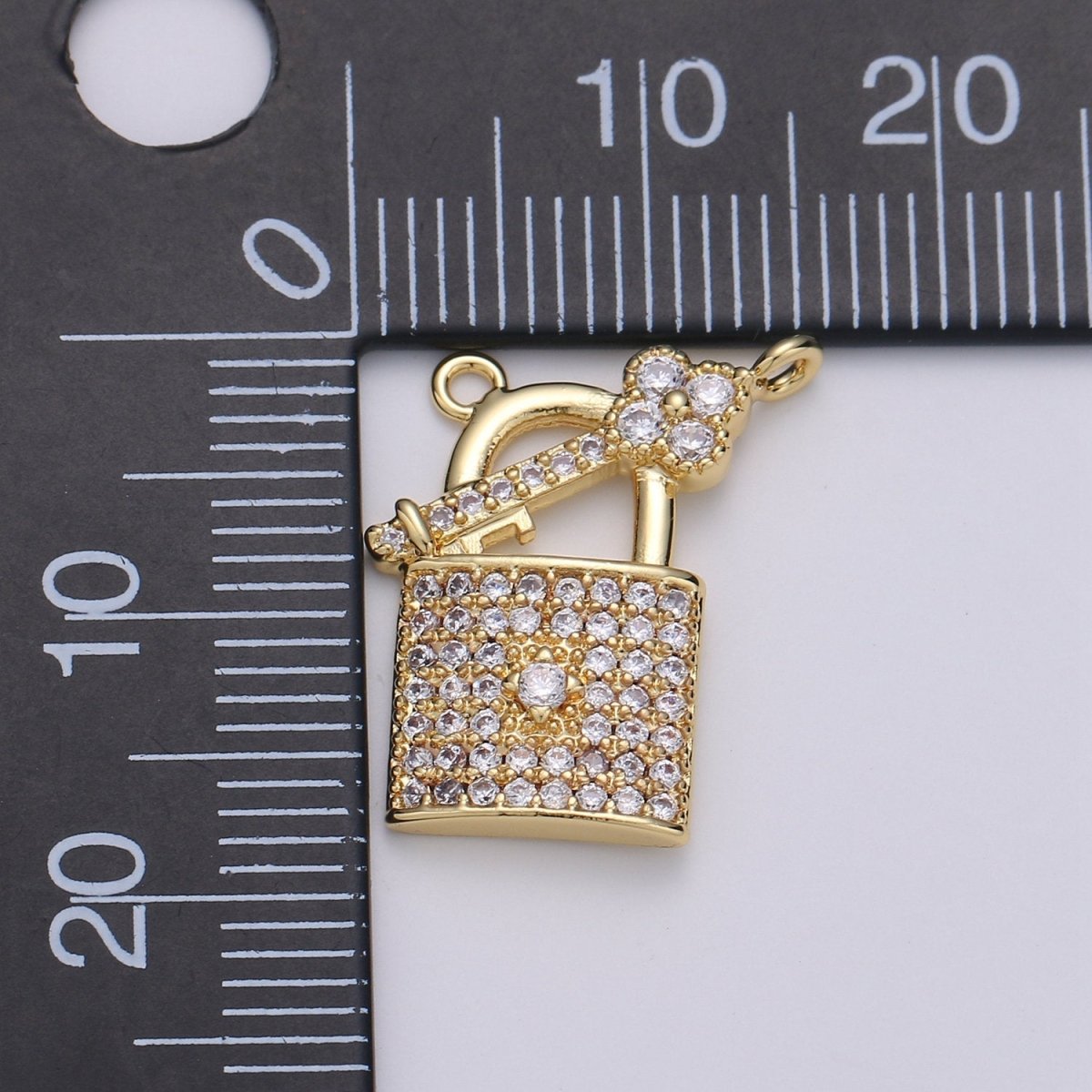 24k Gold Filled Padlock and Key CZ Micro Pave Charm Pendant Lock and Key Charm Necklace for Statement Necklace Component D-617
