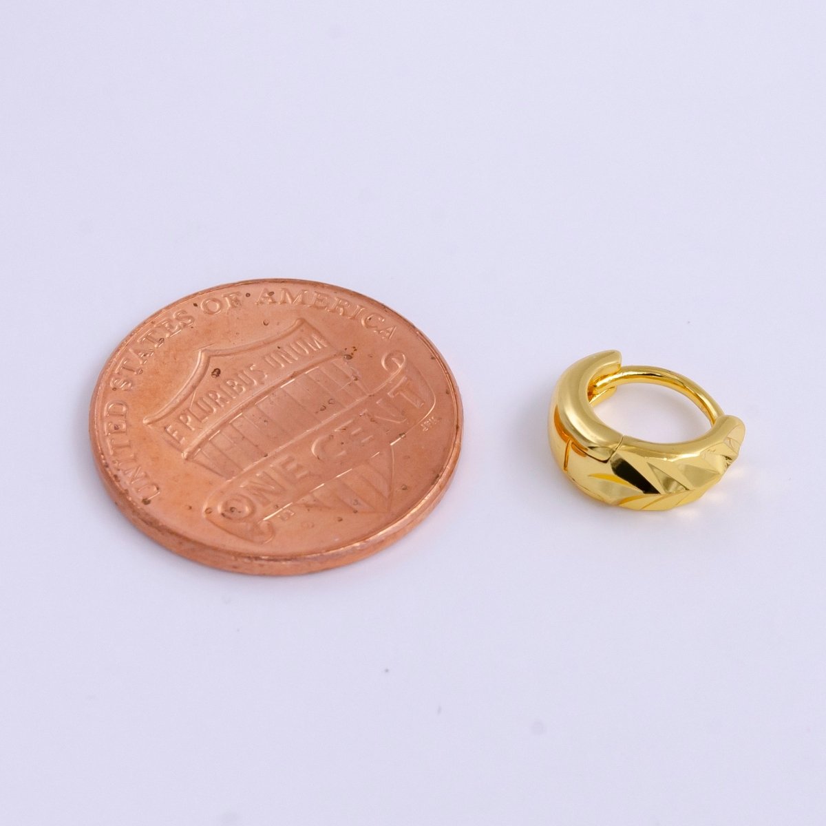 24K Gold Filled Triangle Dented Geometric 10mm Huggie Earrings | AE805