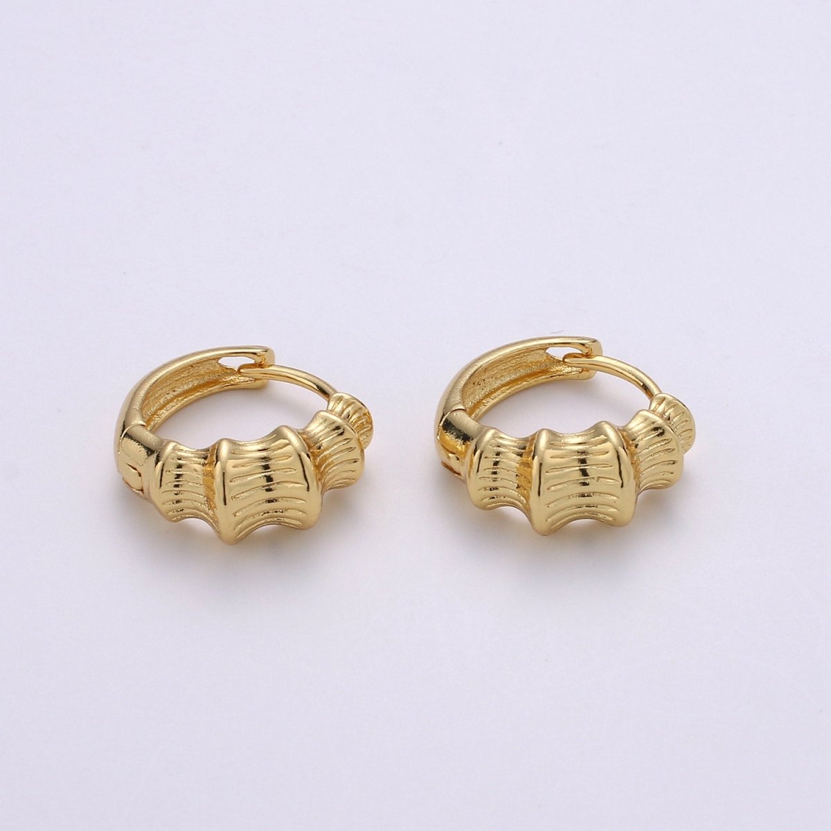 24k Vermeil Gold Earrings, Huggie Earring, Dainty Earrings, Chunky Bamboo Earrings, Everyday Wear Earrings 15mm Earring Q-118