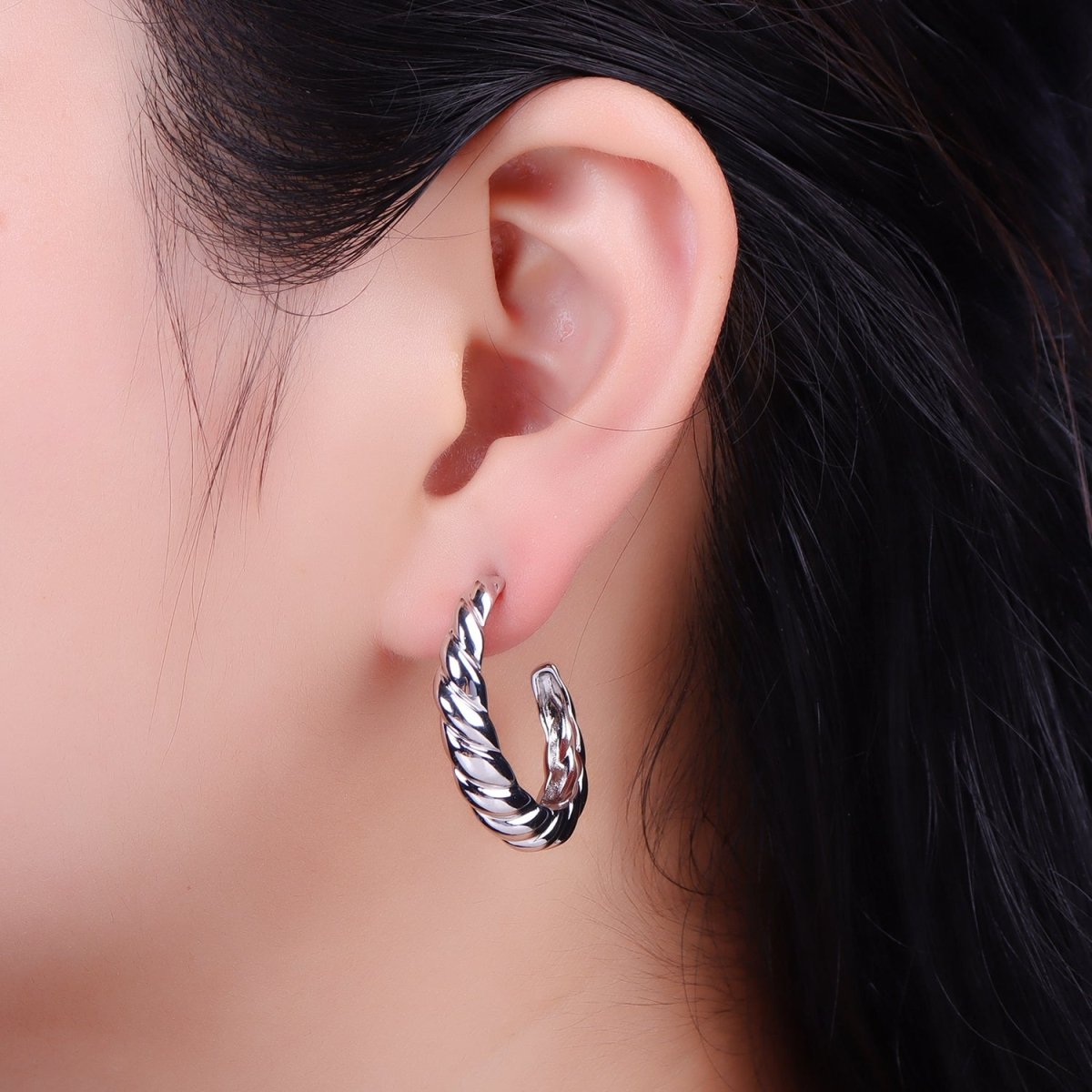 30mm Twisted Croissant C-Shaped Hoop Earrings in Gold & Silver | AB057 AB058