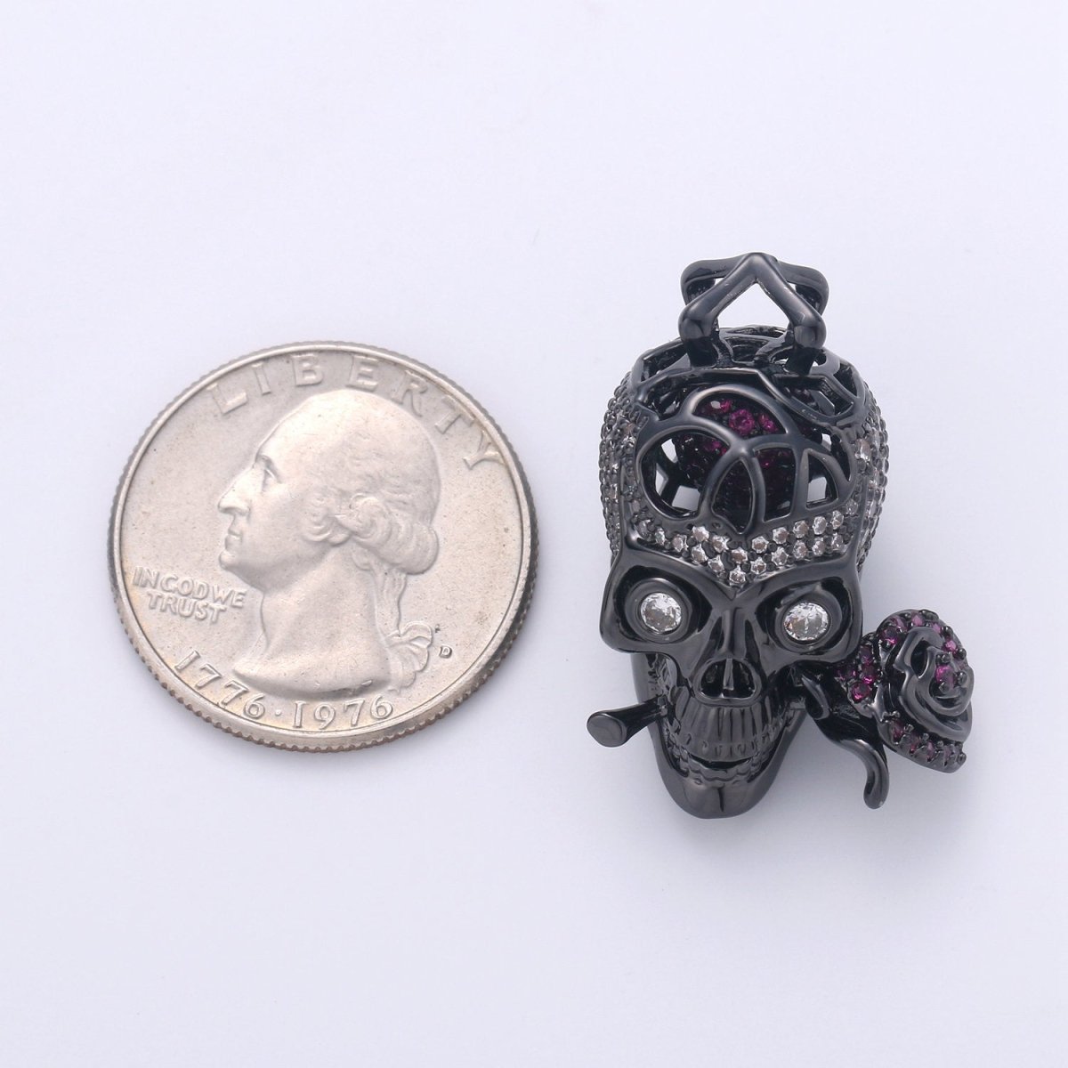 3D black eye skull charm/pendant, for DIY Jewelry Making European Charms Beaded Bracelet, Skull Necklace I-900