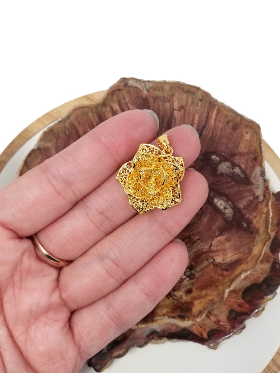 3D Rose Charm Flower Pendant in 24k Gold Filled Jewelry Supplies Filigree Rose Pendant H-838