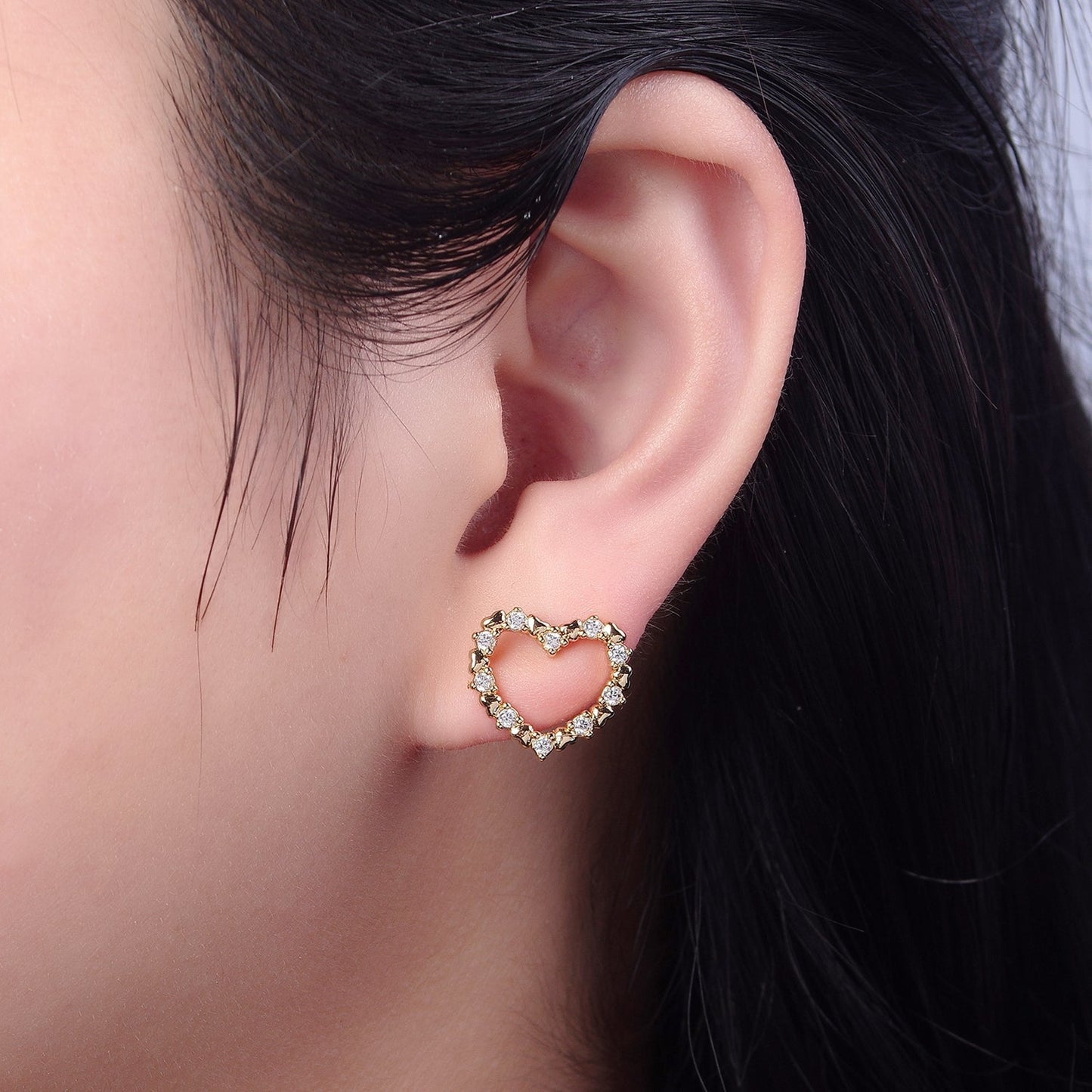 16K Gold Filled 15mm Clear CZ Lined Open Heart Stud Earrings | V121