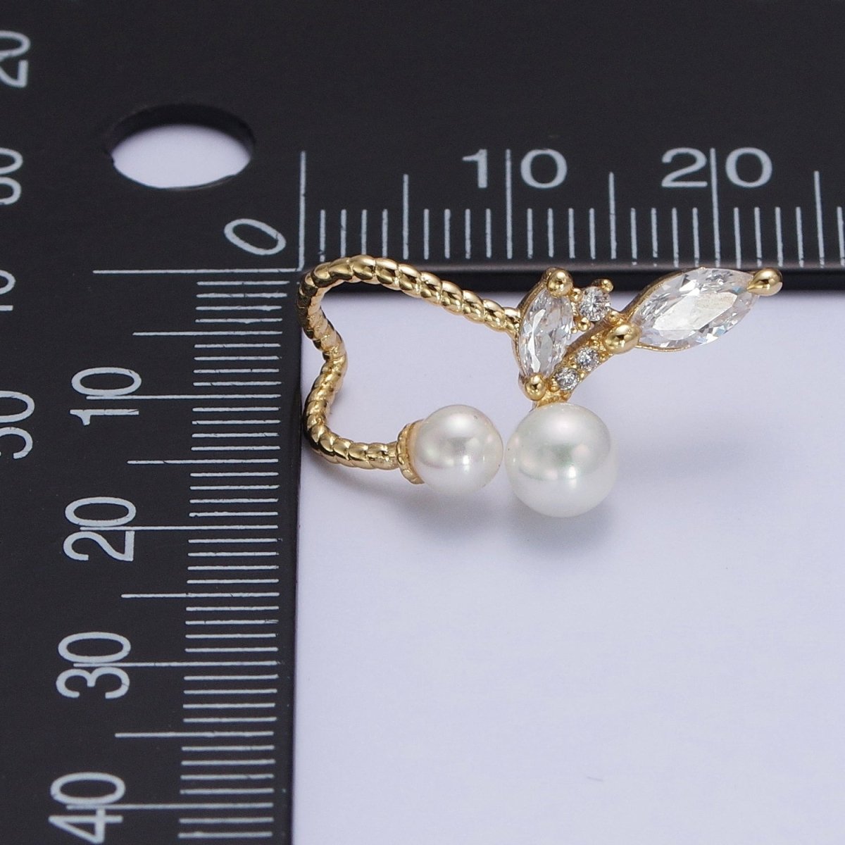 Abstract Marquise Stud Earring With Pearl for Fashion Jewelry P-251