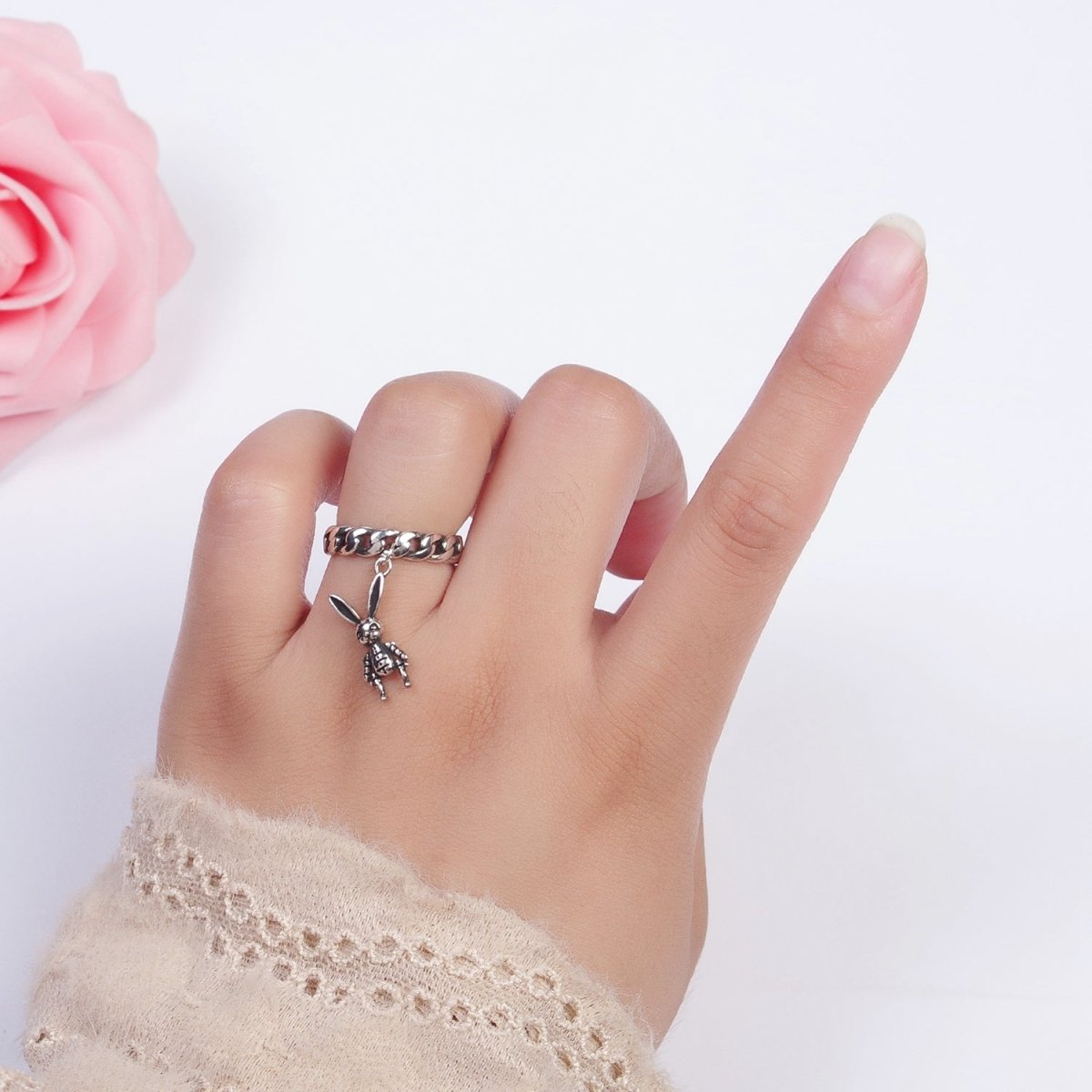 Antique Silver Curb Chain Link with Rabbit Bunny Charm Adjustable Silver Ring | S-394
