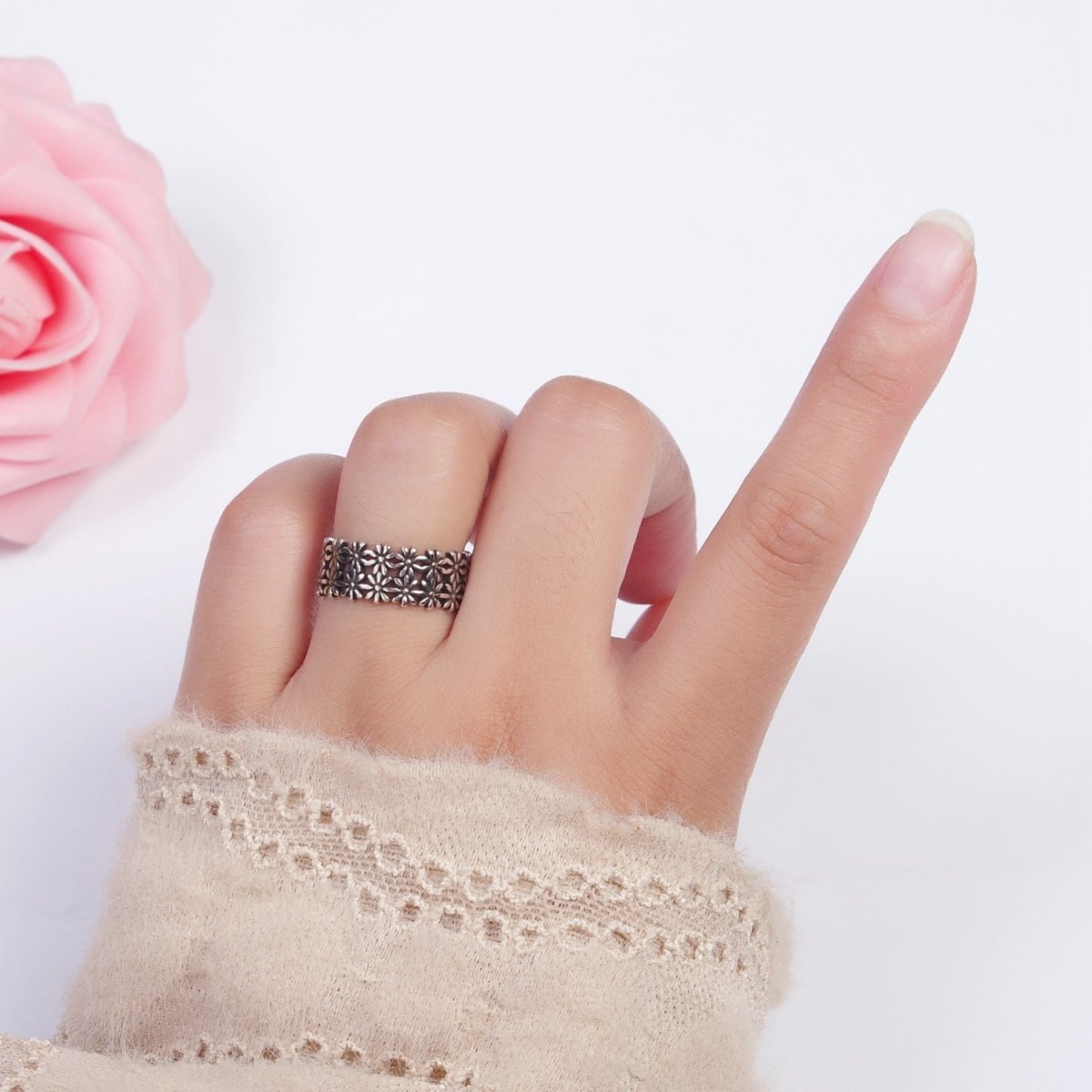 Antique Silver Double Nature Flower Adjustable Silver Ring | U-065