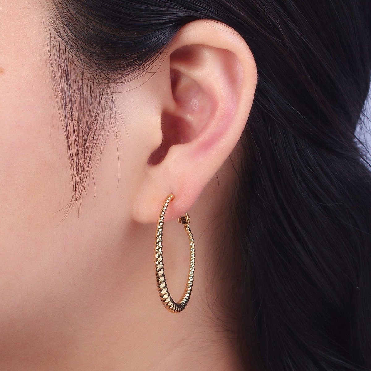 Bamboo Hoop Earrings, Gold Bamboo Hoops, Medium Gold Hoop Lightweight Statement Earring Q-067