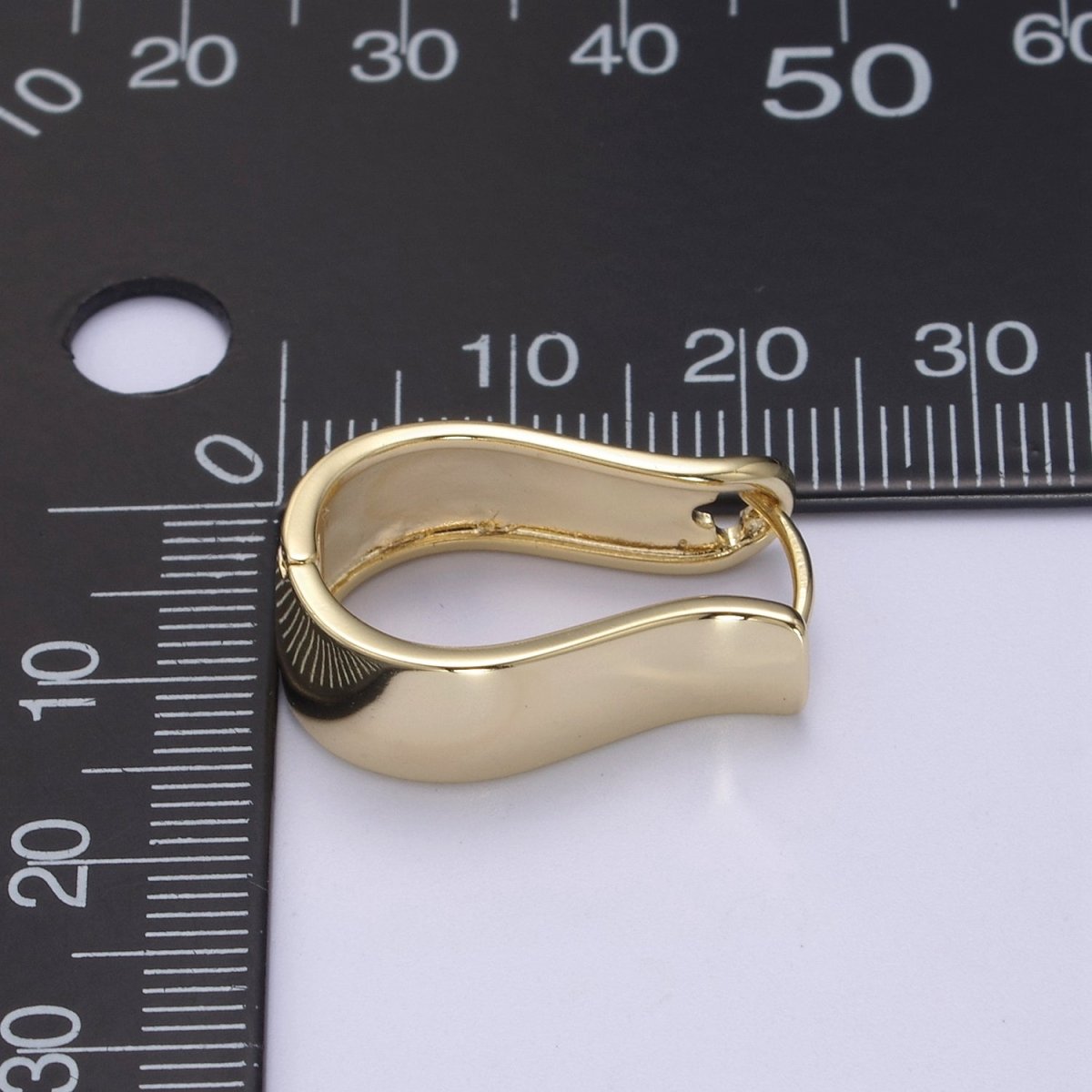 Bold Horseshoe Hoops, Lightweight Gold Oval Hoops, Minimalist Oval Hoops, Simple Gold Oval Hoops, Gold Geometrical Hoops Gold filled T-291