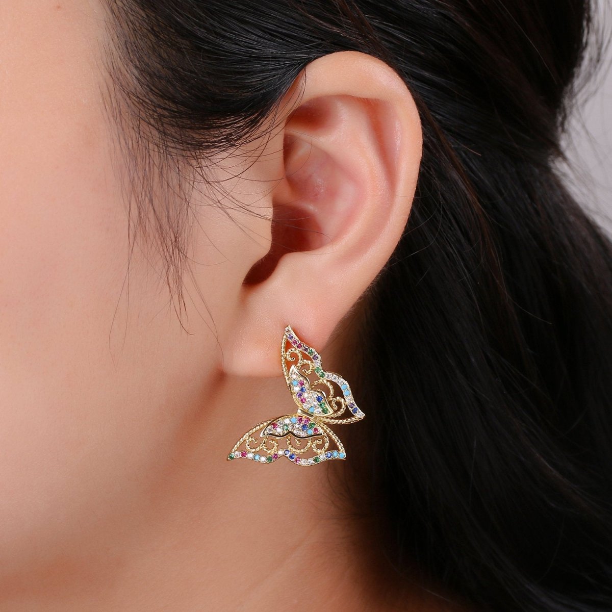 Butterfly earrings, Mariposa Butterfly stud earrings, Statement earrings, Micro Pave Stud delicate studs, gold earrings, Animal earrings  Q-524