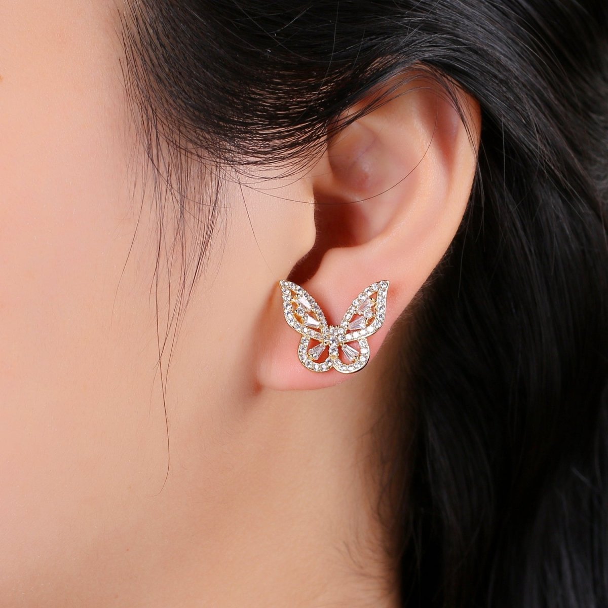 Butterfly Stud, Pavé cz diamonds, cubic zirconia gold Stud earrings, gold Insect Earring, Micro Pave stones, Valentine gift Q-347