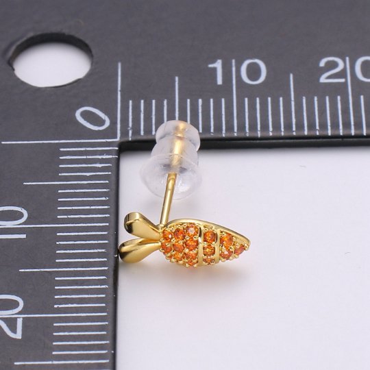 Carrot Stud Earrings • Cute Earrings • Rabbit Jewelry • Gold Micro Pave Vegetable Earrings • Stud Earrings • Valentine gift Q-367