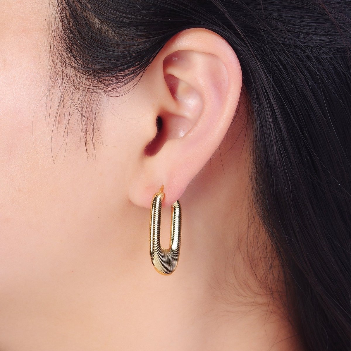Chunky Bohemian Hoop Earring Gold Braided Hoop T-413