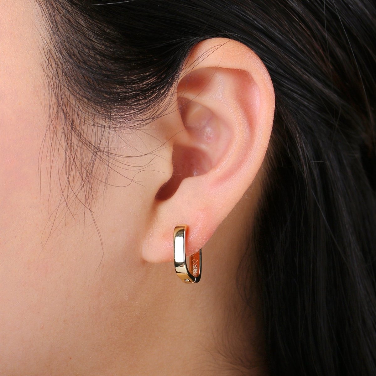 Chunky square huggie hoop geometric earrings gold chunky pipe bar street style mini hoop earrings minimalist stacking hoops Jewelry | Q-425