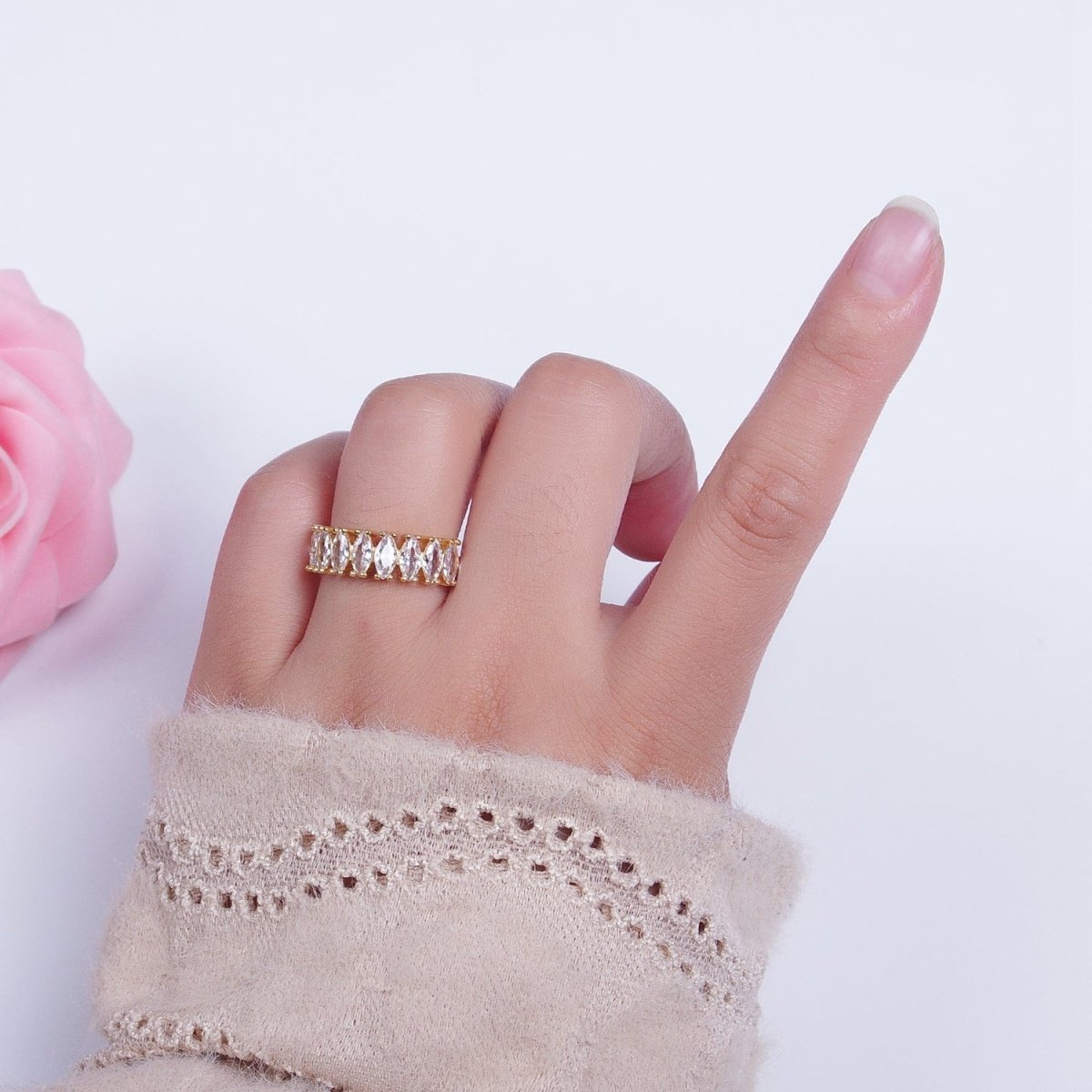 Clear Marquise Cubic Zirconia Adjustable Gold Band Ring | U-234