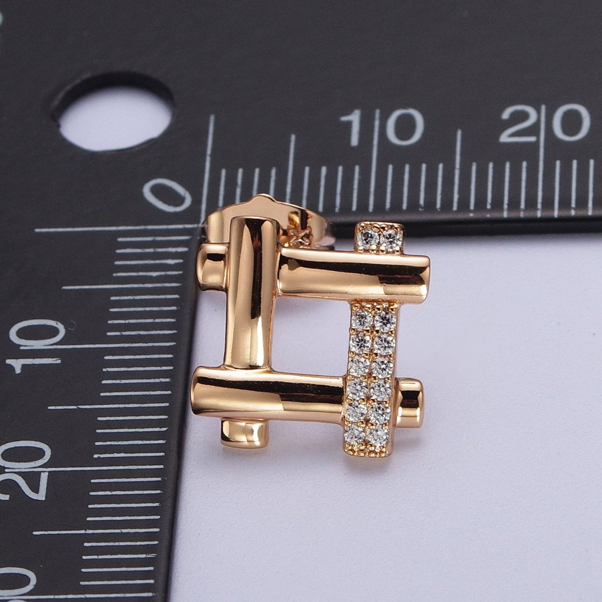 Clear Micro Paved CZ Woven Geometric Square Pinky Gold Stud Earrings P-515
