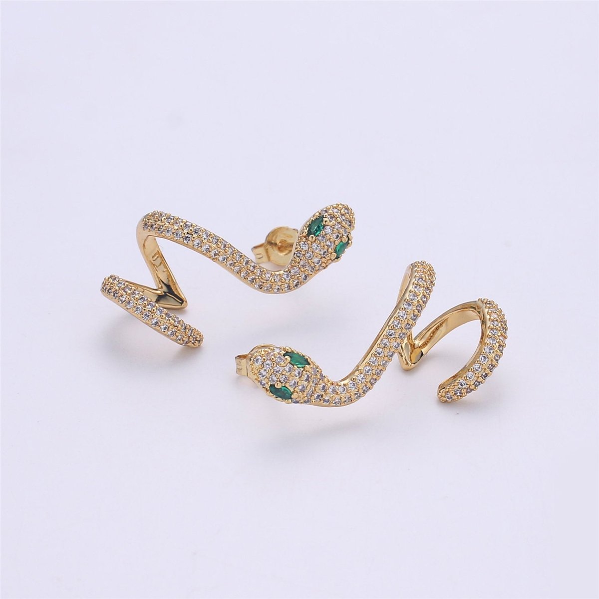 Snake earrings, snake stud earrings, dainty earrings, gold snake earrings, delicate studs, gold earrings, trendy earrings, minimal earrings | K-412