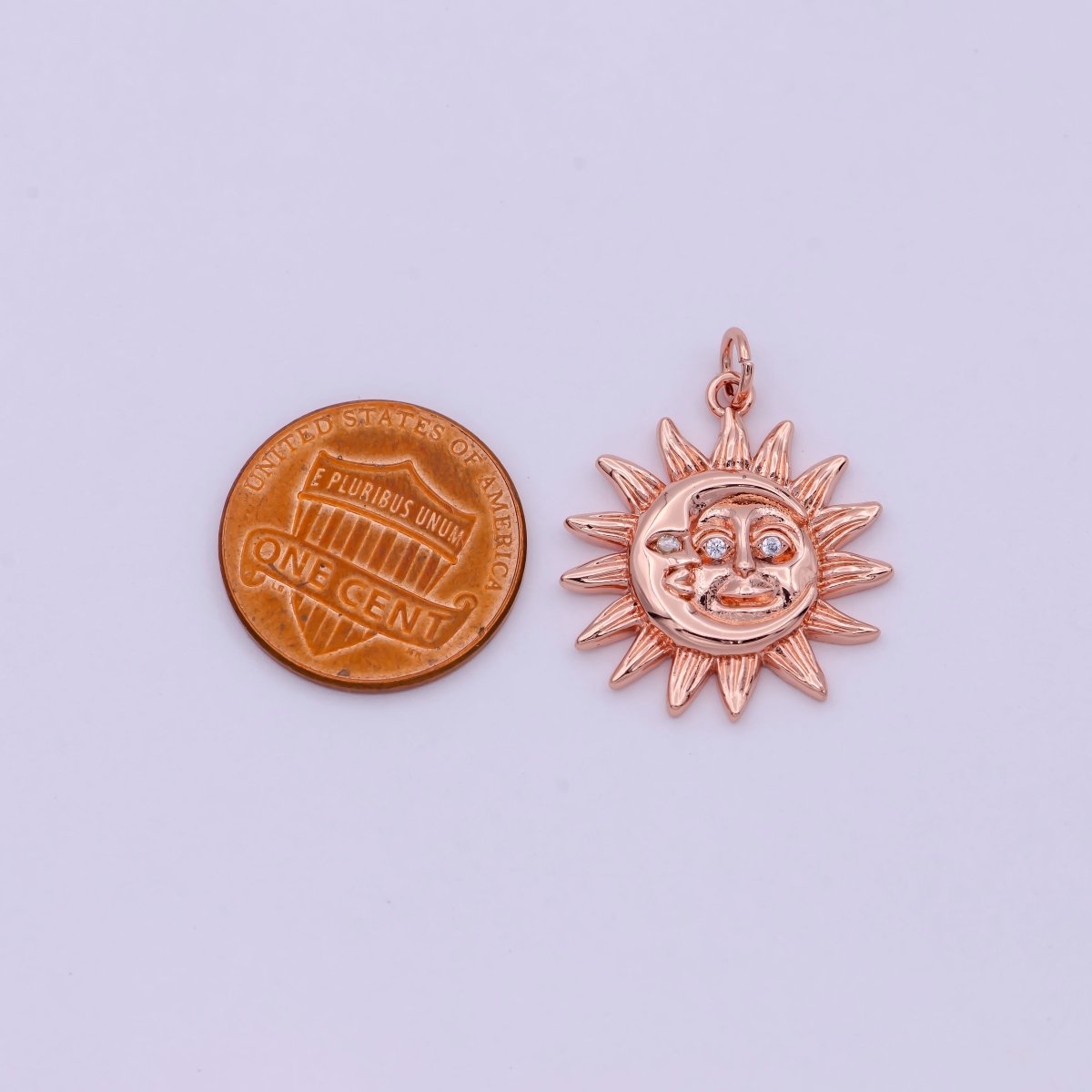 Dainty 18K Gold Filled Sun & Moon Charms in Gold / Rose Gold / Silver Color 20mmx20mm Sun moon face Happy Smile Sun Face, C-249