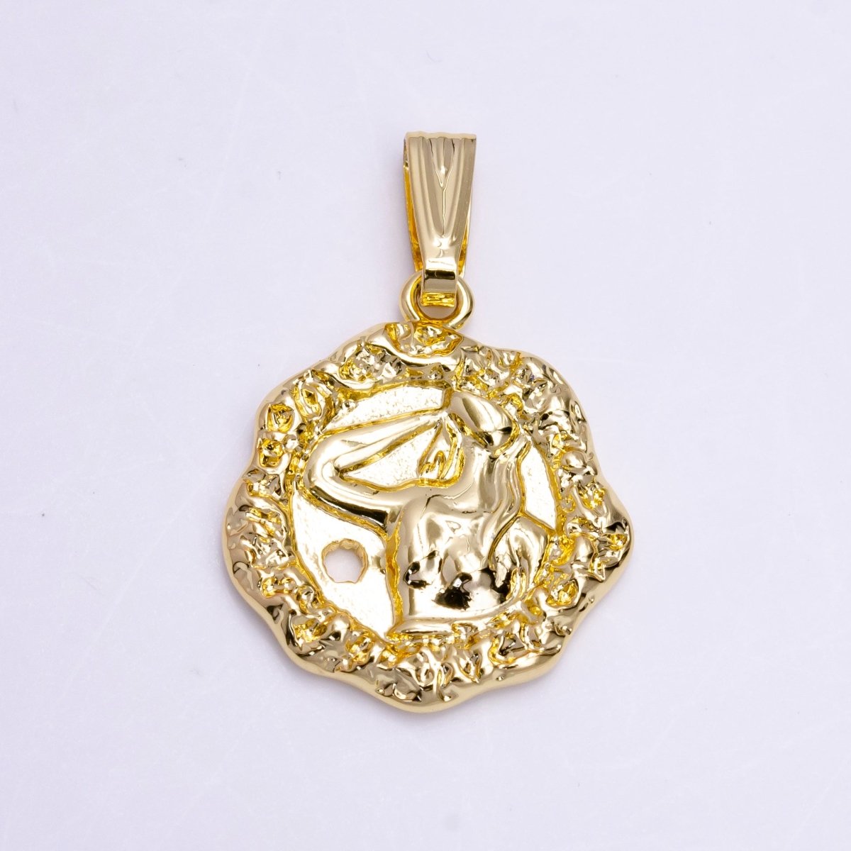 Dainty Cameo Pendant Abstract Rustic Woman Charm AA-748