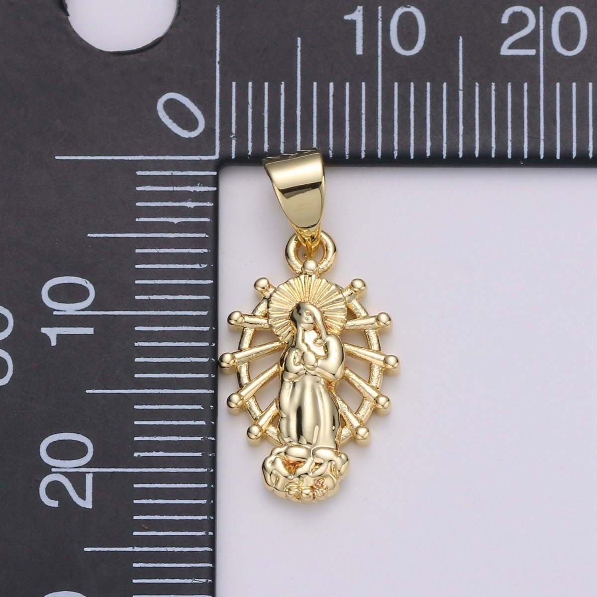 Dainty Charm 24k Gold Filled Virgin Mary Pendant, Lady Guadalupe Oval Charm, Mother of Jesus Medallion Pendant Necklace I-914
