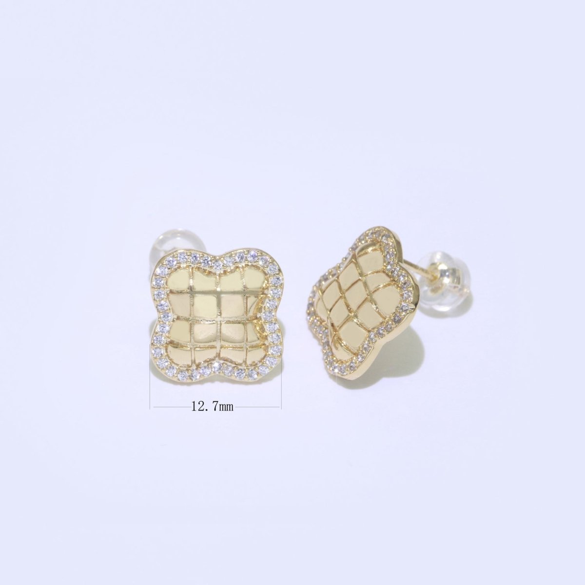 Dainty Clover CZ Stud Earring T-049