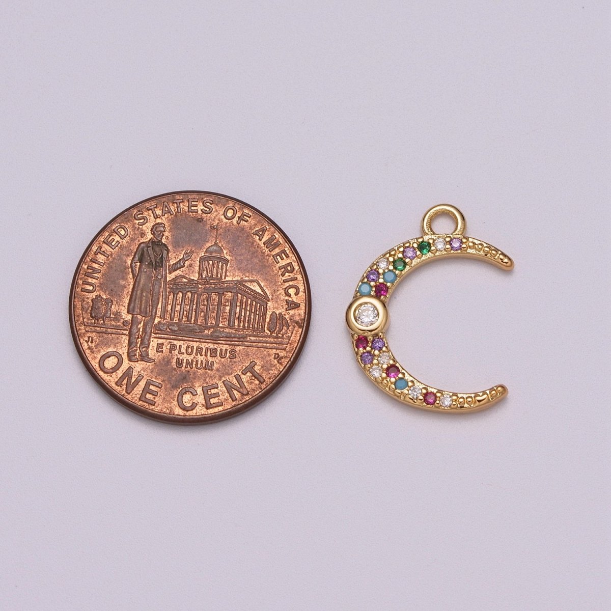 Dainty Crescent Moon Charm Celestial Jewelry Micro Pave Moon Shape Curve Gold Pendant for Necklace Earring Bracelet Supply M-767
