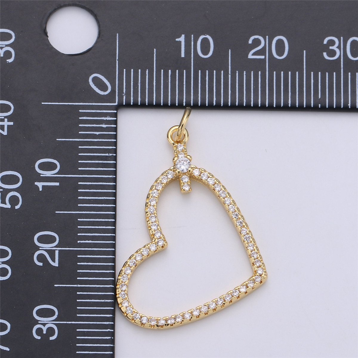 Dainty Cubic Micro Pave Hanging Heart Pendant Love Charm for Necklace Earring Bracelet Component C-736