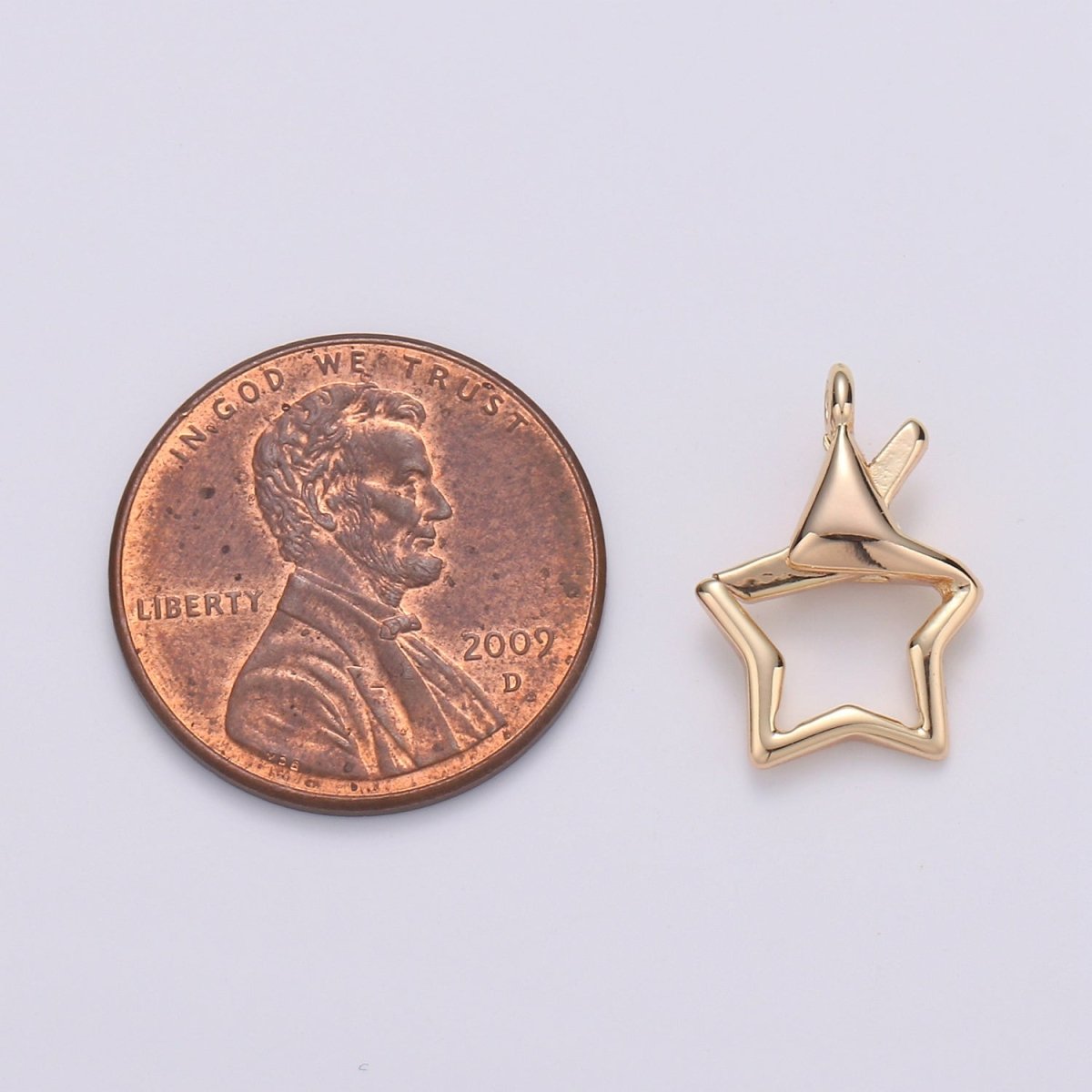 Dainty Gold Filled Star Charms  L-003
