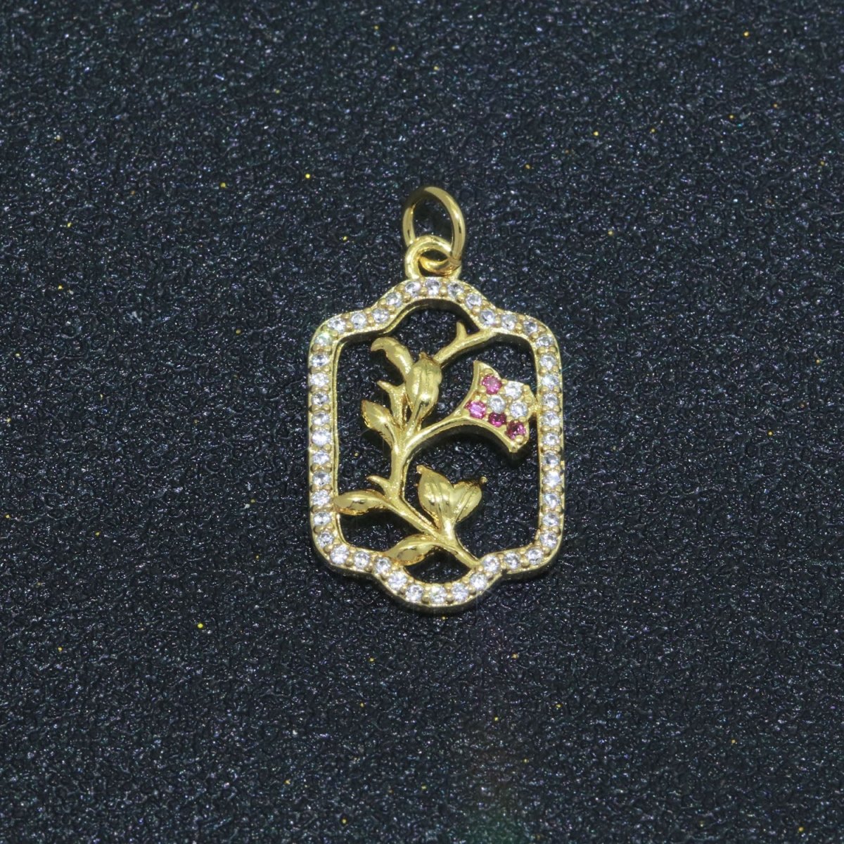 Dainty Gold Floral Vines Garden Charm Micro Pave Wild Flower pendant M-692