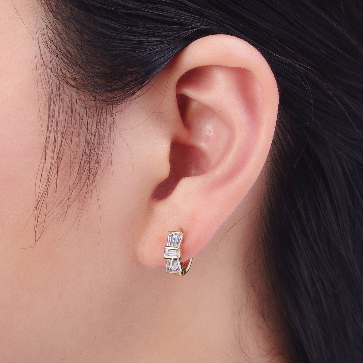 Dainty Gold Huggie Earring Clear Baguette Earring for Everday Use Hypoallergenic Jewelry AE-1022