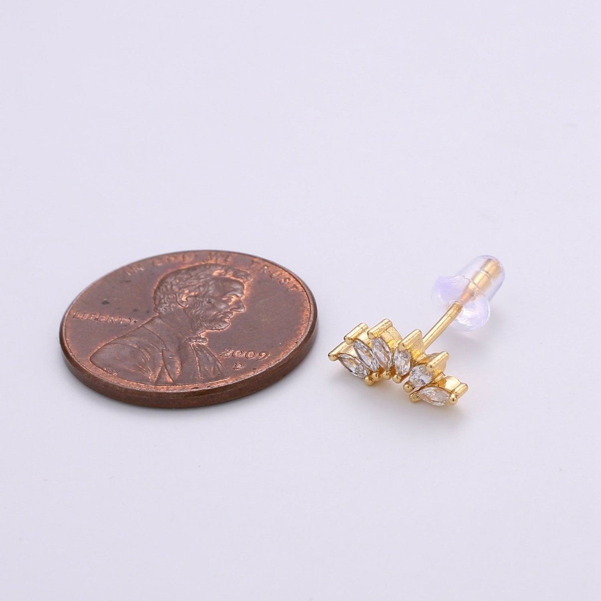 Dainty Gold Marquise Cluster Stud Earrings, Marquise Fan Stud, Gold Crown Stud, Gold Earring Minimalist Geometric Design for Christmas gift Q-292